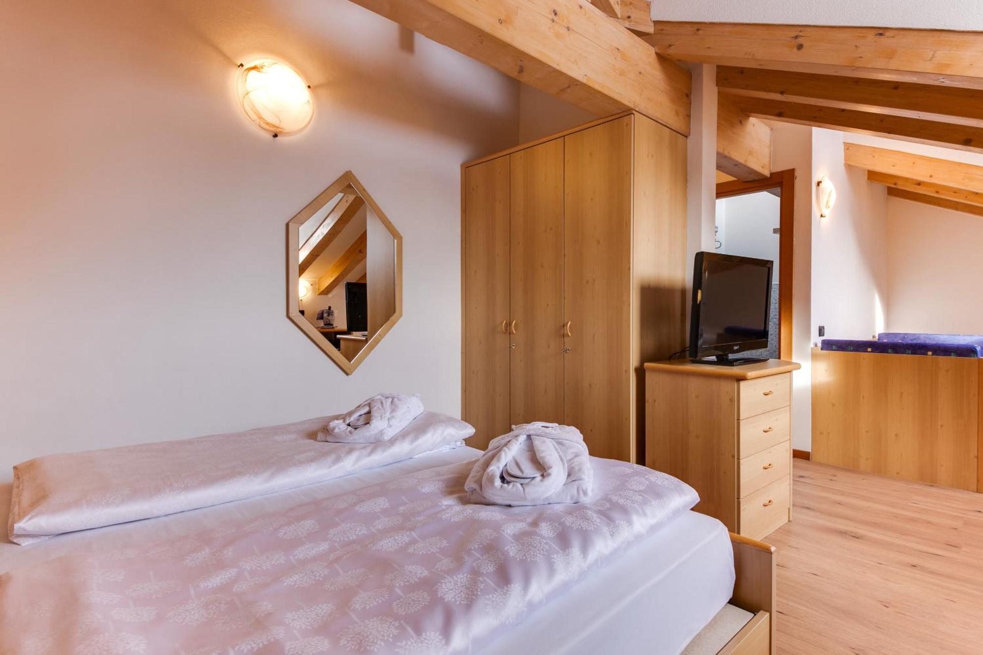 Hotel Bellamonte Предацо Стая снимка